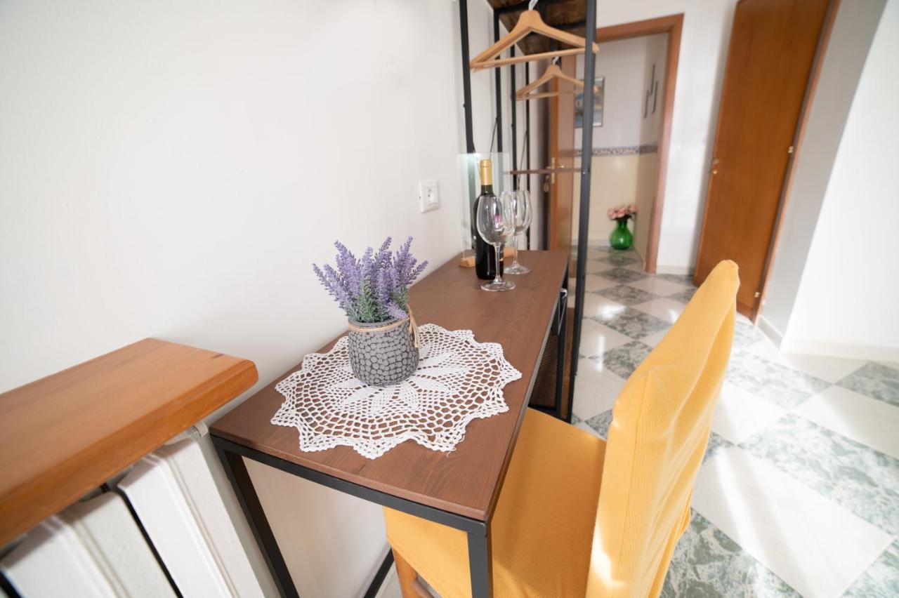 B&B Belvedere Ischitella Bagian luar foto